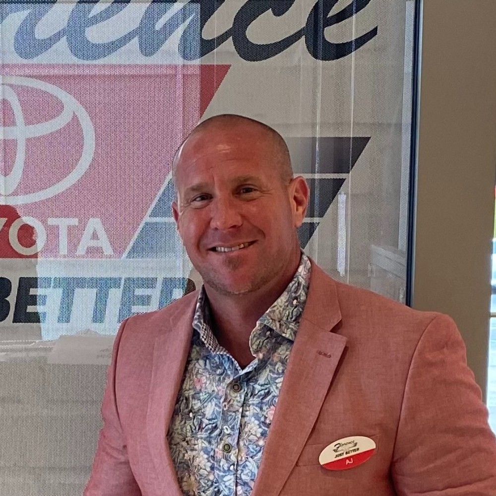 Meet your Posher, Aaron